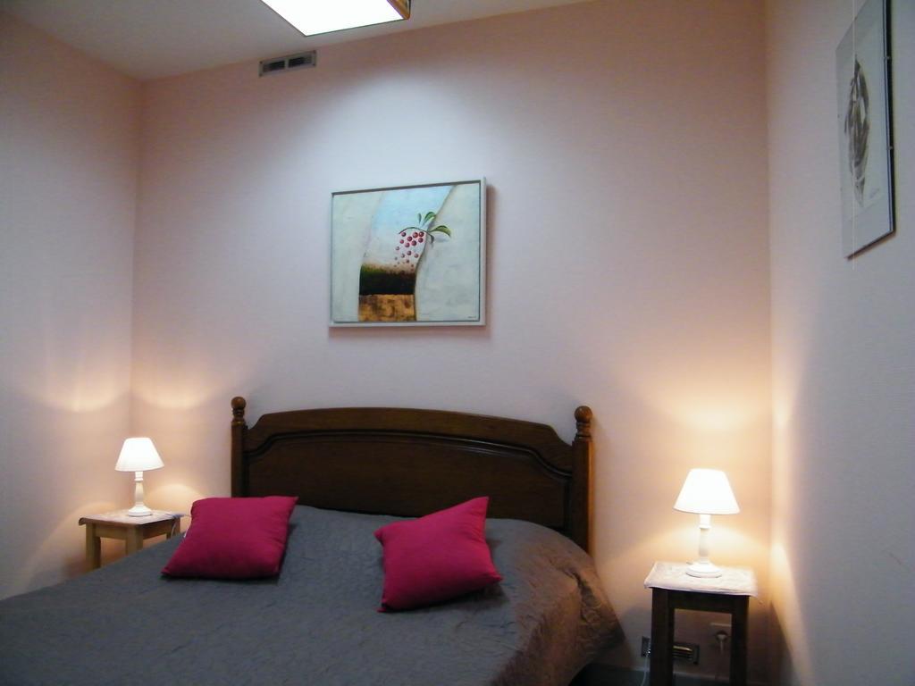 Villa Des Capucins ลุกซุยล์-เลส์-แบ็งส์ ภายนอก รูปภาพ